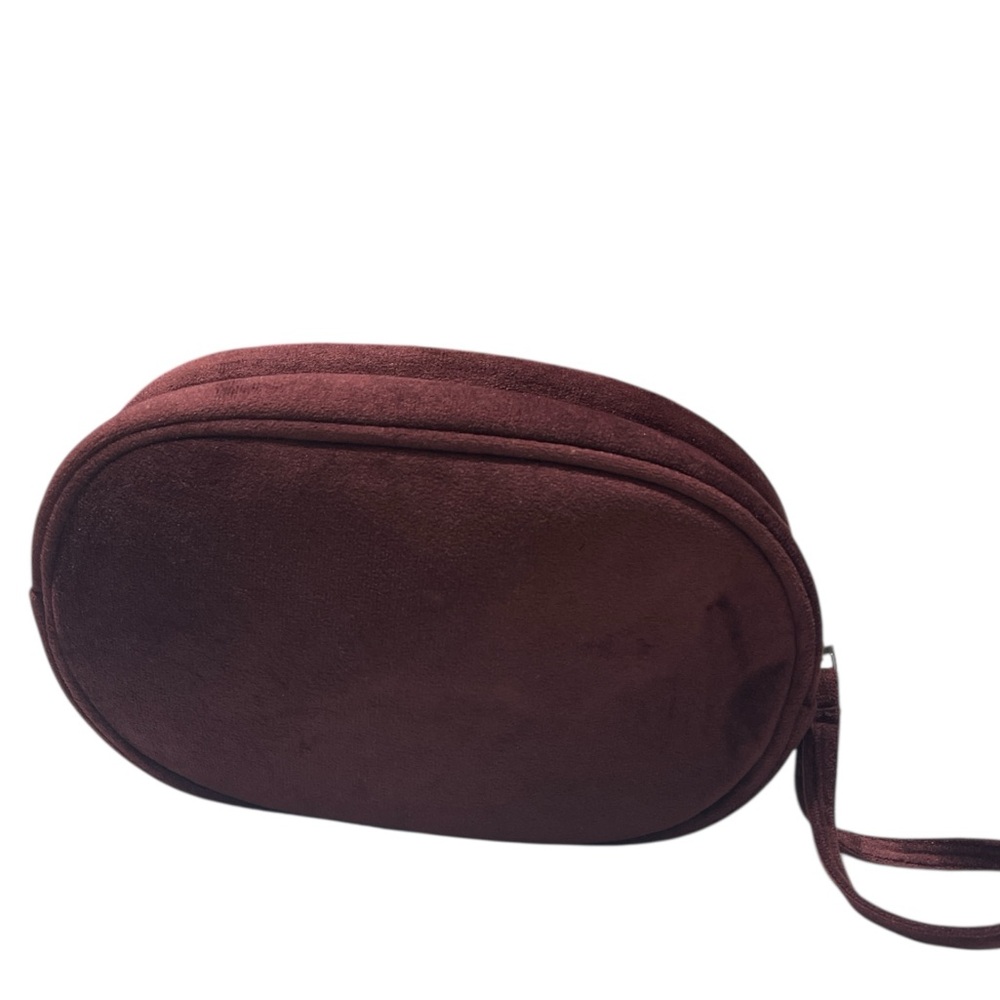 SUEDE QUILTED MINI PEARL EMBOSSED WRISTLET CLUTCH - Picture 2 of 4